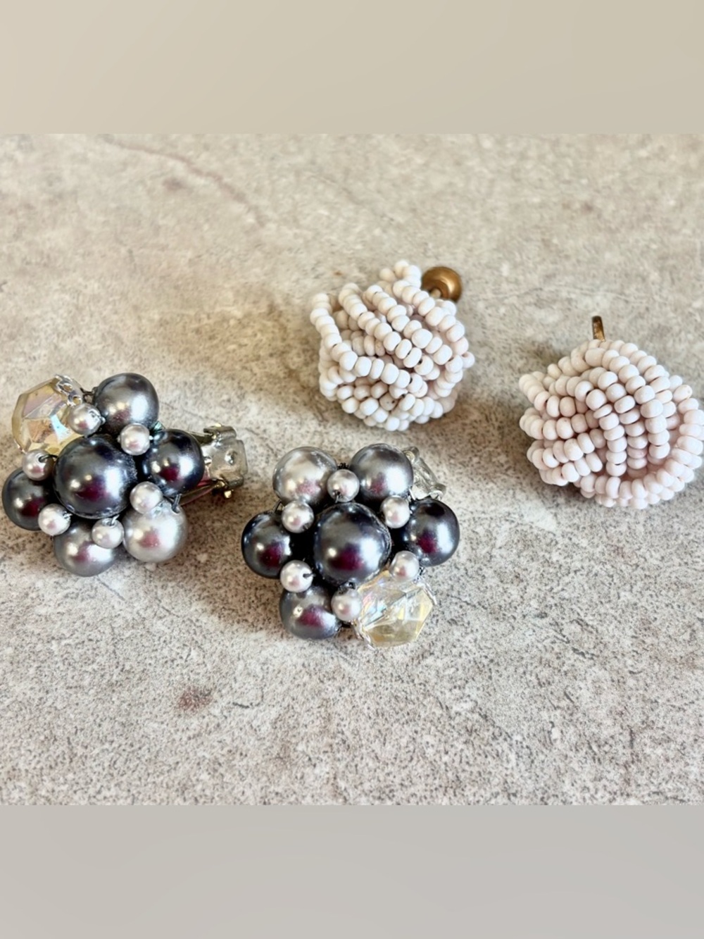 2 prs Vtg 1950s  beaded snd pearl earrings